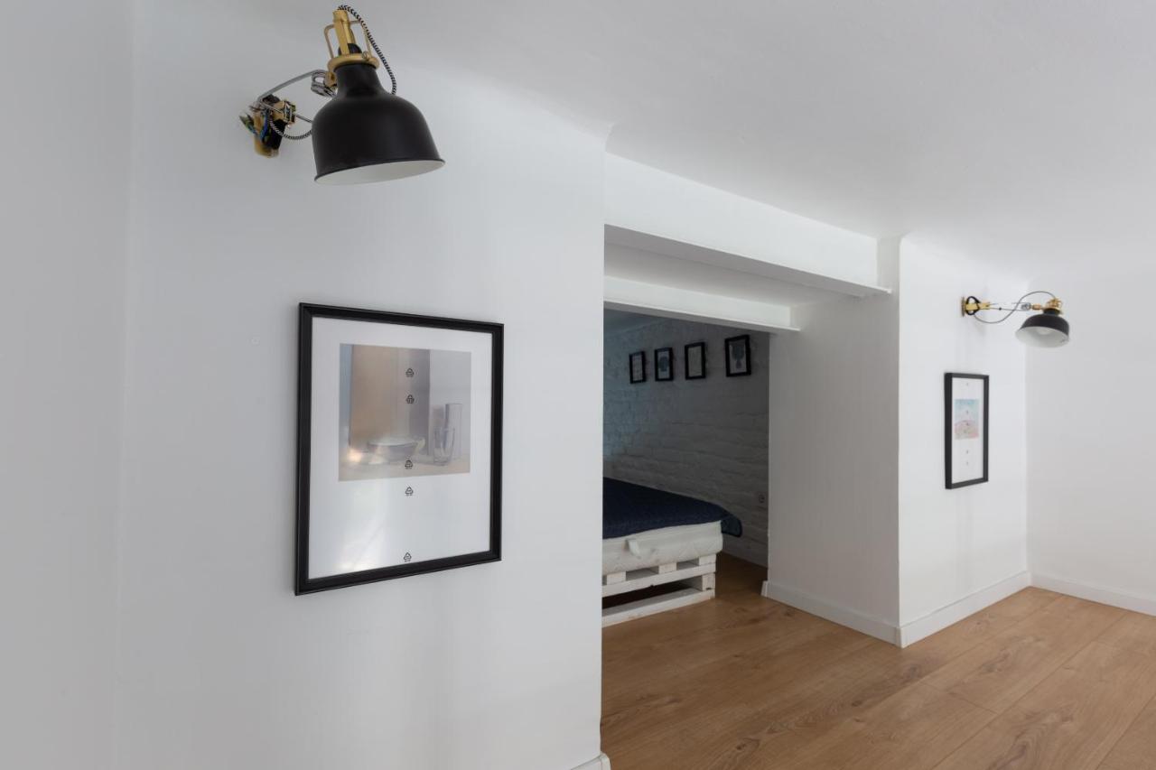 Black And White Apartment Budapešť Exteriér fotografie