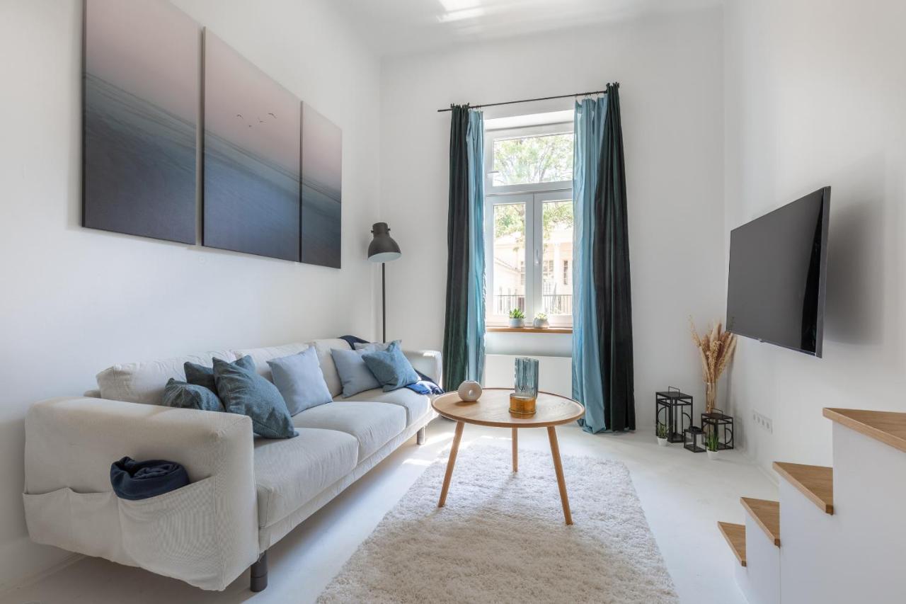 Black And White Apartment Budapešť Exteriér fotografie